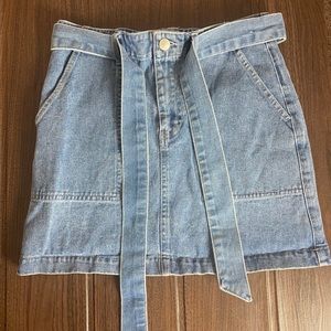 Forever 21 mini skirt